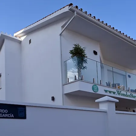 Villa Wonderstays Lucia