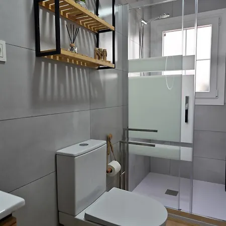 Wonderstays Lucia Villa *